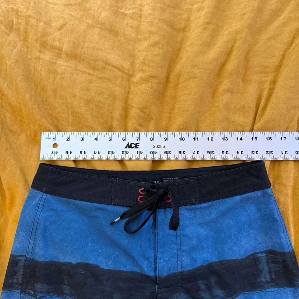RVCA Mens 4-Way Performance Stretch Board Shorts Blue Black Striped Size 30